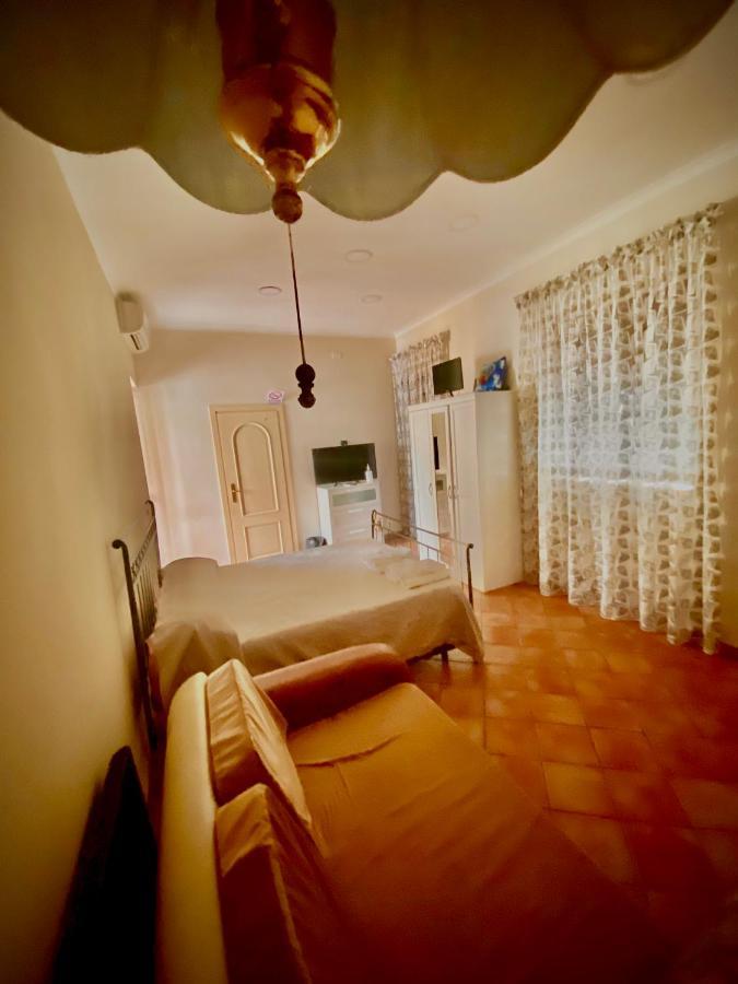 Casa Di Nonna Mia Bed & Breakfast Naples Luaran gambar